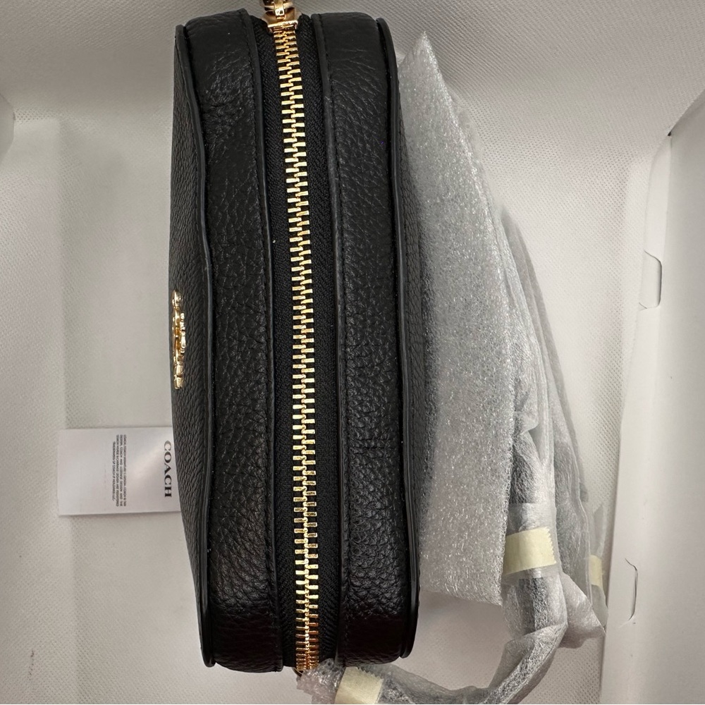 COACH NWT Mini Camera Bag in Refined Pebble Leather - Picture 9 of 9